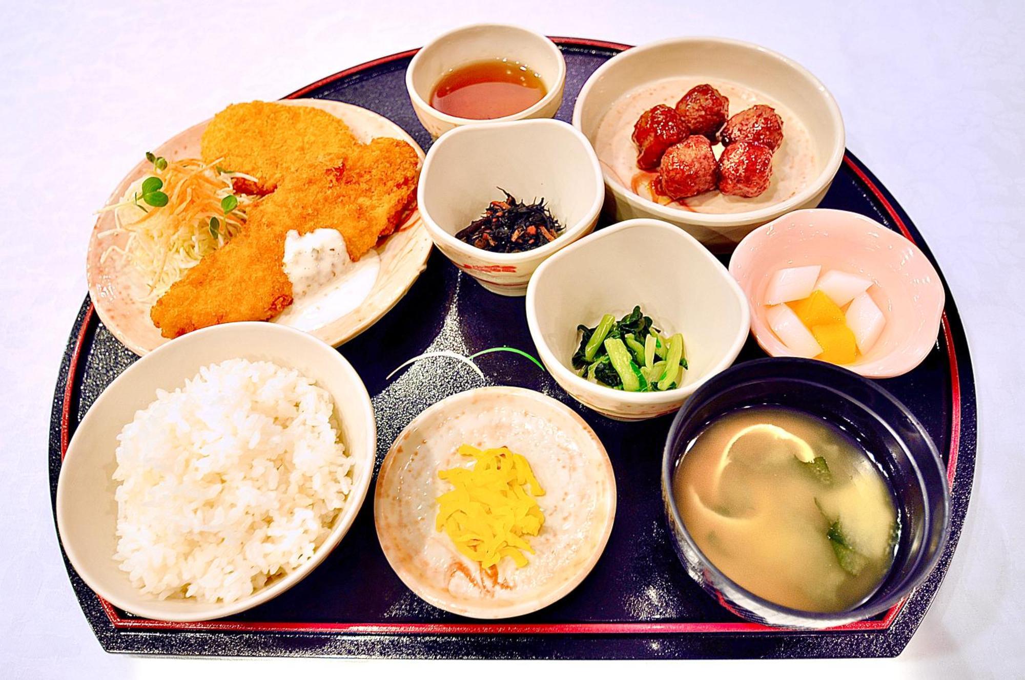 Okayama Ekimae Universal Hotel المظهر الخارجي الصورة
