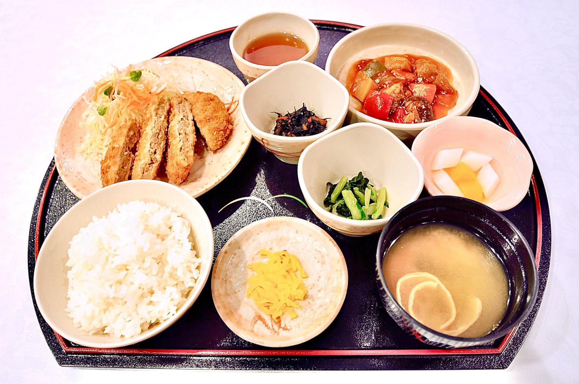 Okayama Ekimae Universal Hotel المظهر الخارجي الصورة